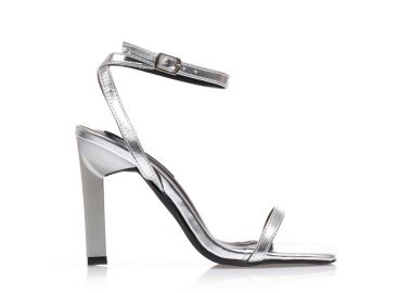Πέδιλα ασημί δερματίνη με ιδιαίτερο λουστρίνι τακούνι ΑΣΗΜΙ - Tsoukalas - 