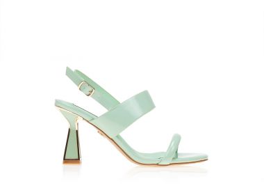 Πέδιλα βεραμάν λουστρίνι με ιδιαίτερο τακούνι και μεταλλικές λεπτομέρειες ΒΕΡΑΜΑΝ - Tsoukalas - 