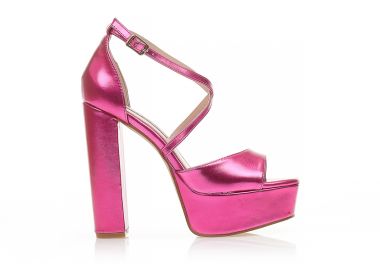 Πέδιλα φούξια δερματίνη με χιαστί λουράκια και φιάπα ΦΟΥΞΙΑ - Tsoukalas - 