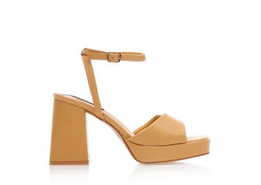 Πέδιλα κάμελ δερματίνη με φιάπα και χοντρό τακούνι ΚΑΜΕΛ - Tsoukalas - 