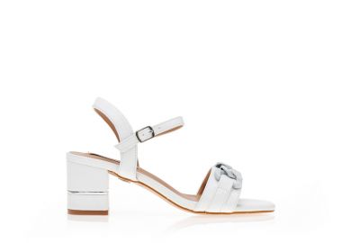 Πέδιλα λευκά δερματίνη με διακοσμητική αλυσίδα και μεταλλική λεπτομέρεια στο τακούνι ΛΕΥΚΟ - Tsoukalas - 