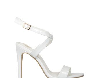 Πέδιλα λευκά λουστρίνι με λουράκι χιαστί μπροστά ΛΕΥΚΟ - Tsoukalas - 