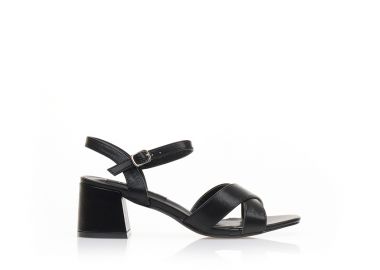 Πέδιλα μαύρα δερματίνη με χιαστί φάσα ΜΑΥΡΟ - Tsoukalas - 