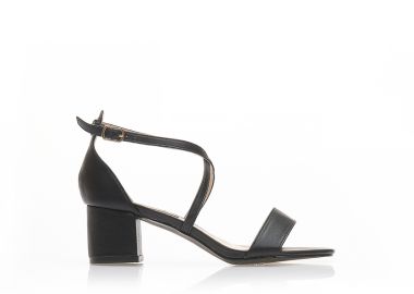 Πέδιλα μαύρα δερματίνη με χιαστί λουράκια ΜΑΥΡΟ - Tsoukalas - 