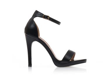 Πέδιλα μαύρα δερματίνη με λεπτή λοξή φάσα και λουράκι στον αστράγαλο ΜΑΥΡΟ - Tsoukalas - 