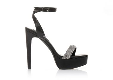 Πεδιλά μαύρα δερματίνη με στρας στην φάσα ΜΑΥΡΟ - Tsoukalas - 