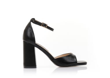 Πέδιλα μαύρα δερματίνη με τετράγωνο τελείωμα ΜΑΥΡΟ - Tsoukalas - 