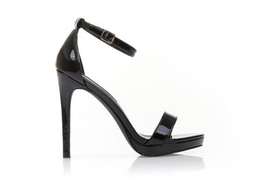 Πέδιλα μαύρα λουστρίνι με φιάπα και λουράκι στον αστράγαλο ΜΑΥΡΟ - Tsoukalas - 