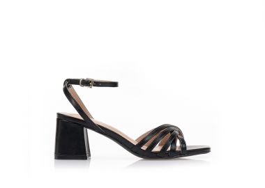 Πέδιλα μαύρα με λουράκια ΜΑΥΡΟ - Tsoukalas - 