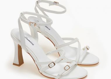 Πέδιλα με χιαστί λουράκια και αγκράφες - Λευκό - Issue - 