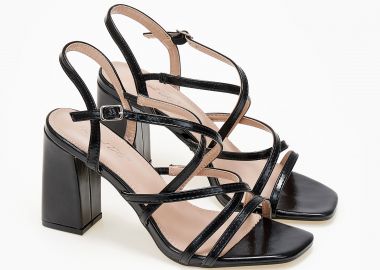 Πέδιλα με χιαστί λουράκια και χοντρό τακούνι - Μαύρο - Issue - 