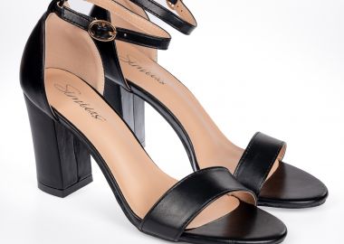 Πέδιλα με χοντρό τακούνι - Μαύρο - Issue - 