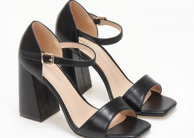 Πέδιλα με χοντρό τακούνι - Μαύρο - Issue - 