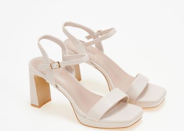 Πέδιλα με χοντρό τακούνι - Μπεζ - Issue - 