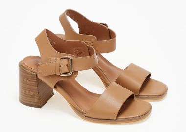 Πέδιλα με χοντρό τακούνι και φάσα - Κάμελ - Issue - 