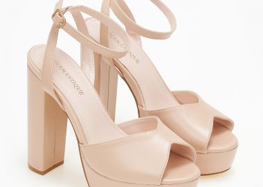 Πέδιλα με χοντρό τακούνι και φιάπα - Nude - Issue - 