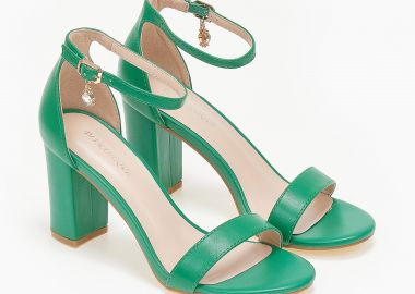 Πέδιλα με χοντρό τακούνι και κλειστή φτέρνα - Πράσινο - Issue - 