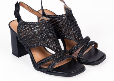 Πέδιλα με χοντρό τακούνι και πλεκτό σχέδιο - Μαύρο - Issue - 