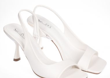 Πέδιλα με ιδιαίτερο σχέδιο - Λευκό - Issue - 