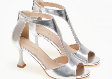 Πέδιλα με ιδιαίτερο τακούνι - Ασημί - Issue - 