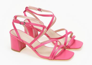 Πέδιλα με λουράκια και χοντρό τακούνι - Φούξια - Issue - 