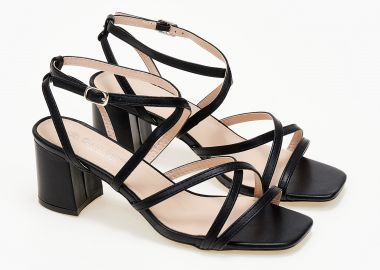 Πέδιλα με λουράκια και χοντρό τακούνι - Μαύρο - Issue - 