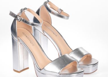 Πέδιλα με μπαρέτα και φιάπα - Ασημί - Issue - 