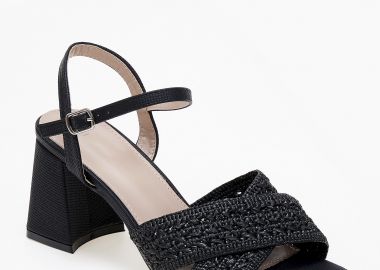Πέδιλα με πλεκτό σχέδιο και χοντρό τακούνι. - Μαύρο - Issue - 