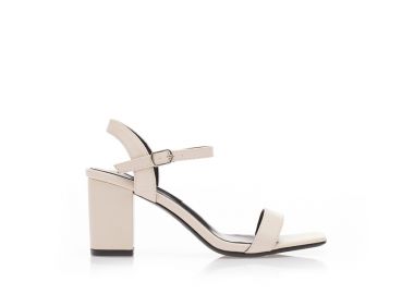 Πέδιλα μπεζ δερματίνη με λουράκι στον αστράγαλο και τετράγωνο τελείωμα ΜΠΕΖ - Tsoukalas - 