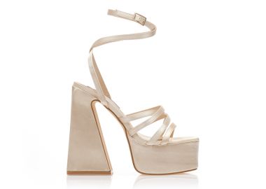 Πέδιλα μπεζ σατέν με πολλαπλά λουράκια και φιάπα ΜΠΕΖ - Tsoukalas - 