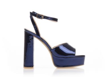 Πέδιλα μπλε λουστρίνι με φιάπα και λουράκι στον αστράγαλο ΜΠΛΕ - Tsoukalas - 