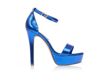 Πέδιλα μπλε μεταλλιζέ δερματίνη με φιάπα και λουράκι στον αστράγαλο ΜΠΛΕ - Tsoukalas - 