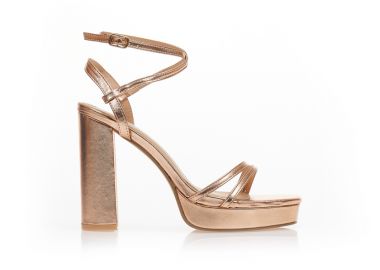 Πέδιλα μπρονζέ δερματίνη με λοξή φάσα και ιδιαίτερο λουράκι στον αστράγαλο ΜΠΡΟΝΖΕ - Tsoukalas - 