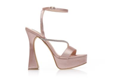 Πέδιλα μπρονζέ σατέν με λοξό λουράκι από στρας και ιδιαίτερο τακούνι ΜΠΡΟΝΖΕ - Tsoukalas - 