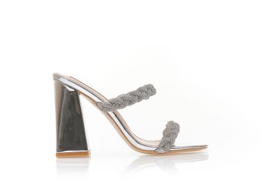 Πέδιλα mules ασημί δερματίνη με διπλή φάσα από στρας σε σχέδιο πλεξούδα ΑΣΗΜΙ - Tsoukalas - 