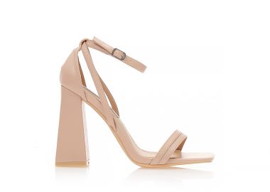 Πέδιλα nude δερματίνη με πολλαπλά λουράκια και ιδιαίτερο χοντρό τακούνι NUDE - Tsoukalas - 