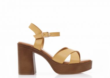 Πέδιλα TSOUKALAS κάμελ δερματίνη με χιαστί φάσα και φιάπα ΚΑΜΕΛ - Tsoukalas - 