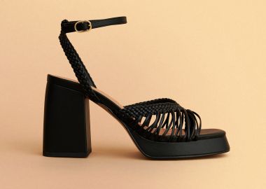 Πέδιλο με φιάπα και χονρό τακούνι - 5206179111515 -  - 