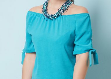 ΠΕΤΡΟΛ ΜΠΛΟΥΖΑ ΜΕ ΛΑΣΤΙΧΟ ΣΤΟΥΣ ΩΜΟΥΣ - Anna Raxevsky - 