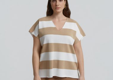 Πλεκτό τοπ με V λαιμόκοψη με ρίγες - MAT FASHION - 