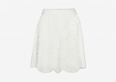 Plisse Paneled Shorts in White - Cutcuutur - 