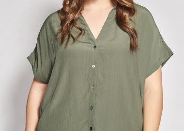 Πουκάμισο από κρεπ βισκόζη με κοντό μανίκι -  - 