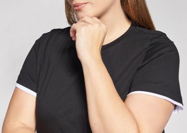 PRBT Μπλούζα με στρογγυλή λαιμόκοψη και λεπτομέρειες με αντίθεση -  - 