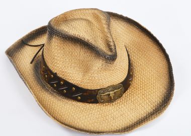 Ψάθινο western καπέλο με δερμάτινη λεπτομέρεια - MAT FASHION - 
