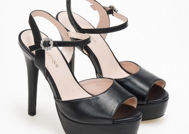 Ψηλά πέδιλα με χοντρό τακούνι και φιάπα - Μαύρο - Issue - 