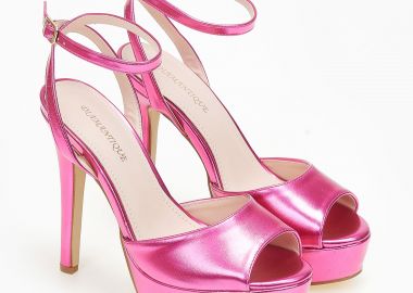 Ψηλά πέδιλα με διπλή φιάπα - Φούξια - Issue - 