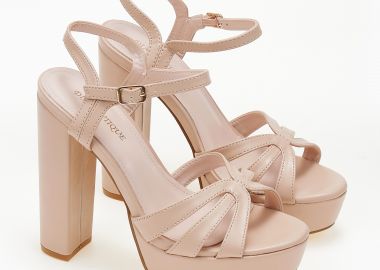 Ψηλά πέδιλα με φιάπα και χοντρό τακούνι - Nude - Issue - 