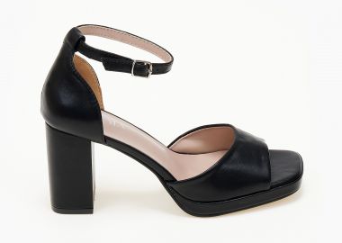 Ψηλά πέδιλα με κλειστή φτέρνα και χοντρό τακούνι - Μαύρο - Issue - 