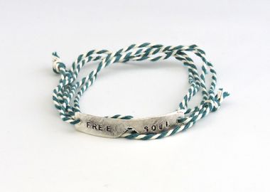 Quote Wristlet 'FREE SOUL' -  - 