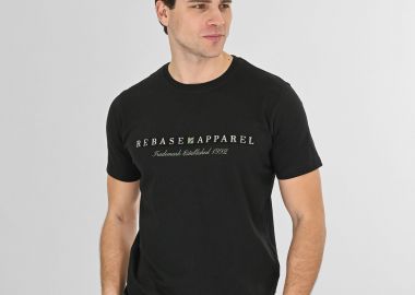 REBASE EMBOSSED GRAPHIC PRINTED T-SHIRT ΜΑΥΡΟ - REBASE - 